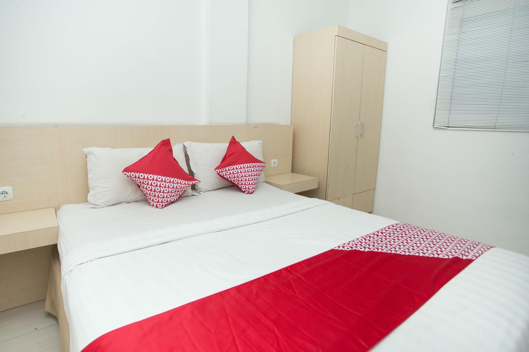 Oyo 850 Lapan Lapan Hotel Banjarmasin  Bagian luar foto